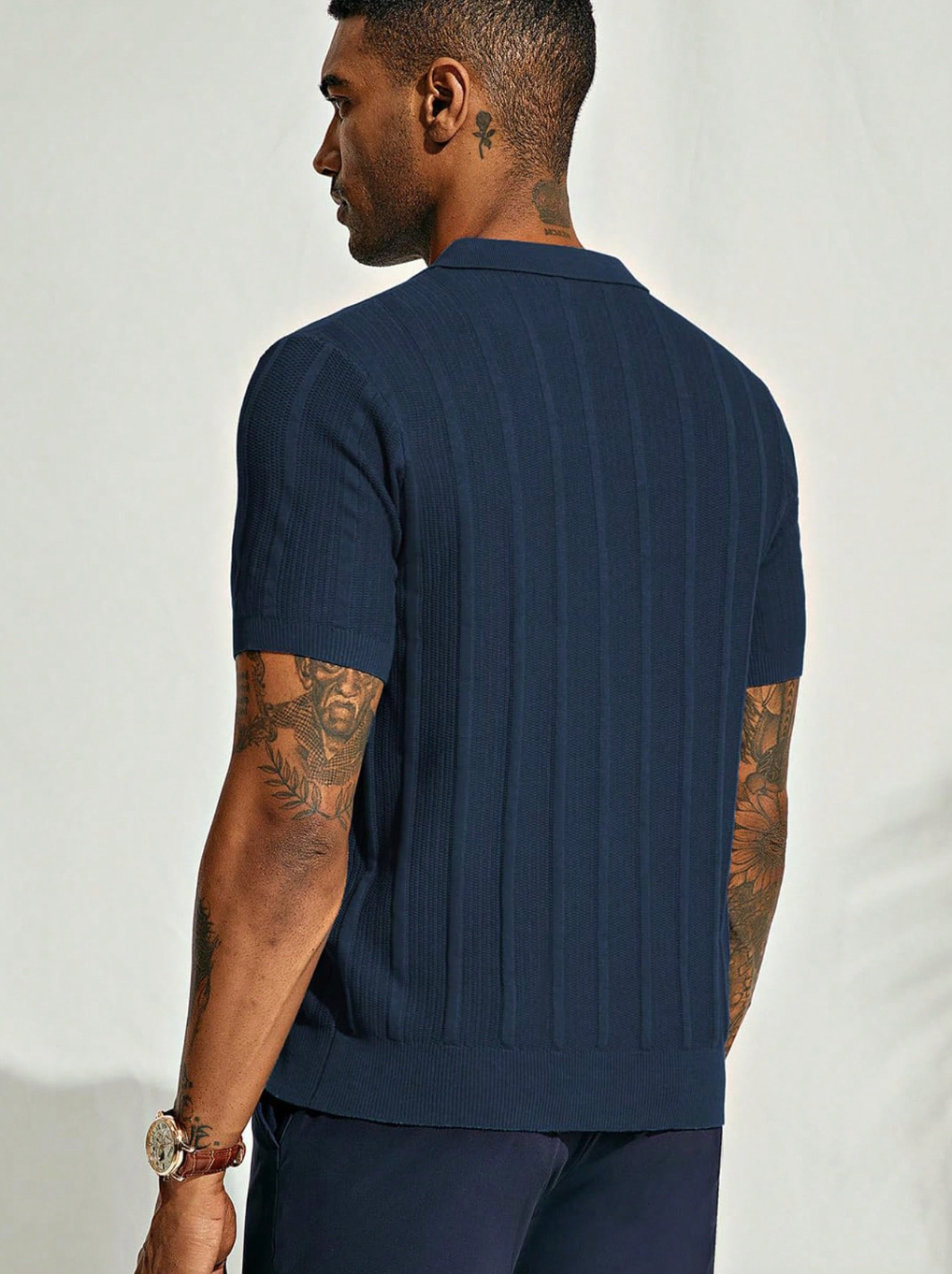 Polo Marine Knit™ – Elegante. Atemporal. Versátil.